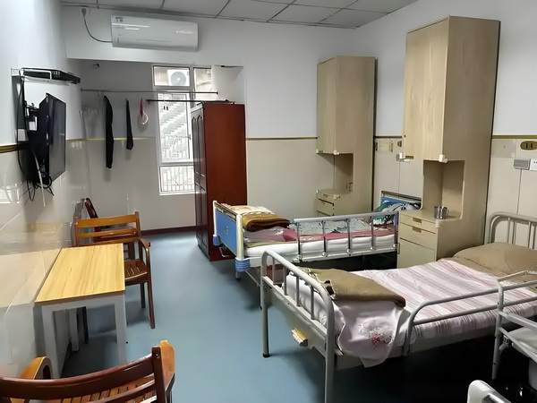 深圳深户多少钱_董璇谈2任丈夫：从没想过会和高云翔离婚，张维伊敢娶我很勇敢 董璇谈2任发技术及研缺少