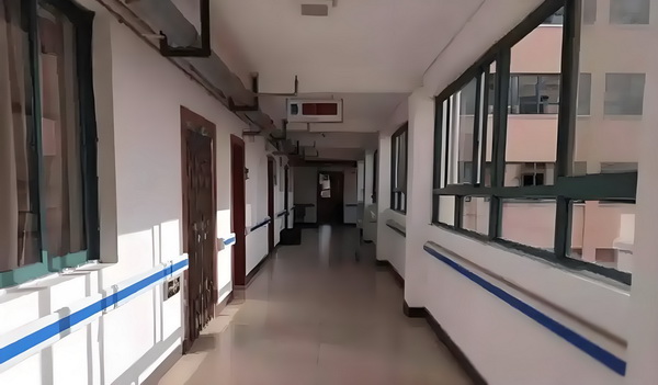深圳户口落户材料_不会唱歌却开演唱会，58岁的郑伊健消费情怀？ 不会唱歌后来这样发现不是